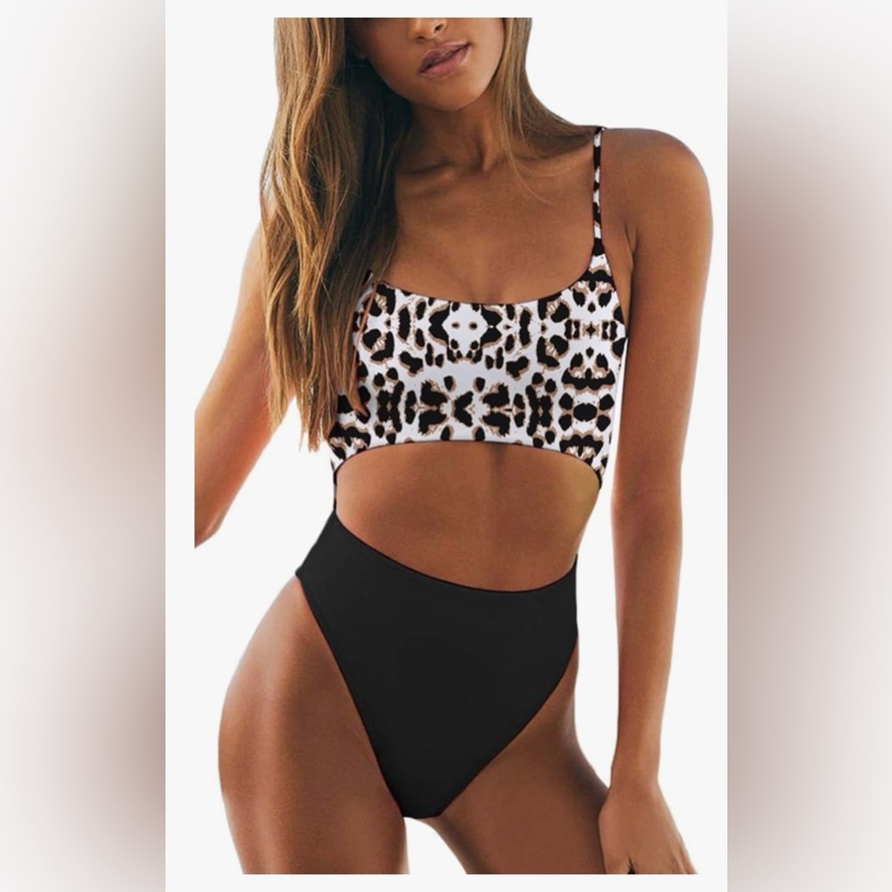 One Piece Swimsuit by Meyeeka With Lace up Back Size XL NWT